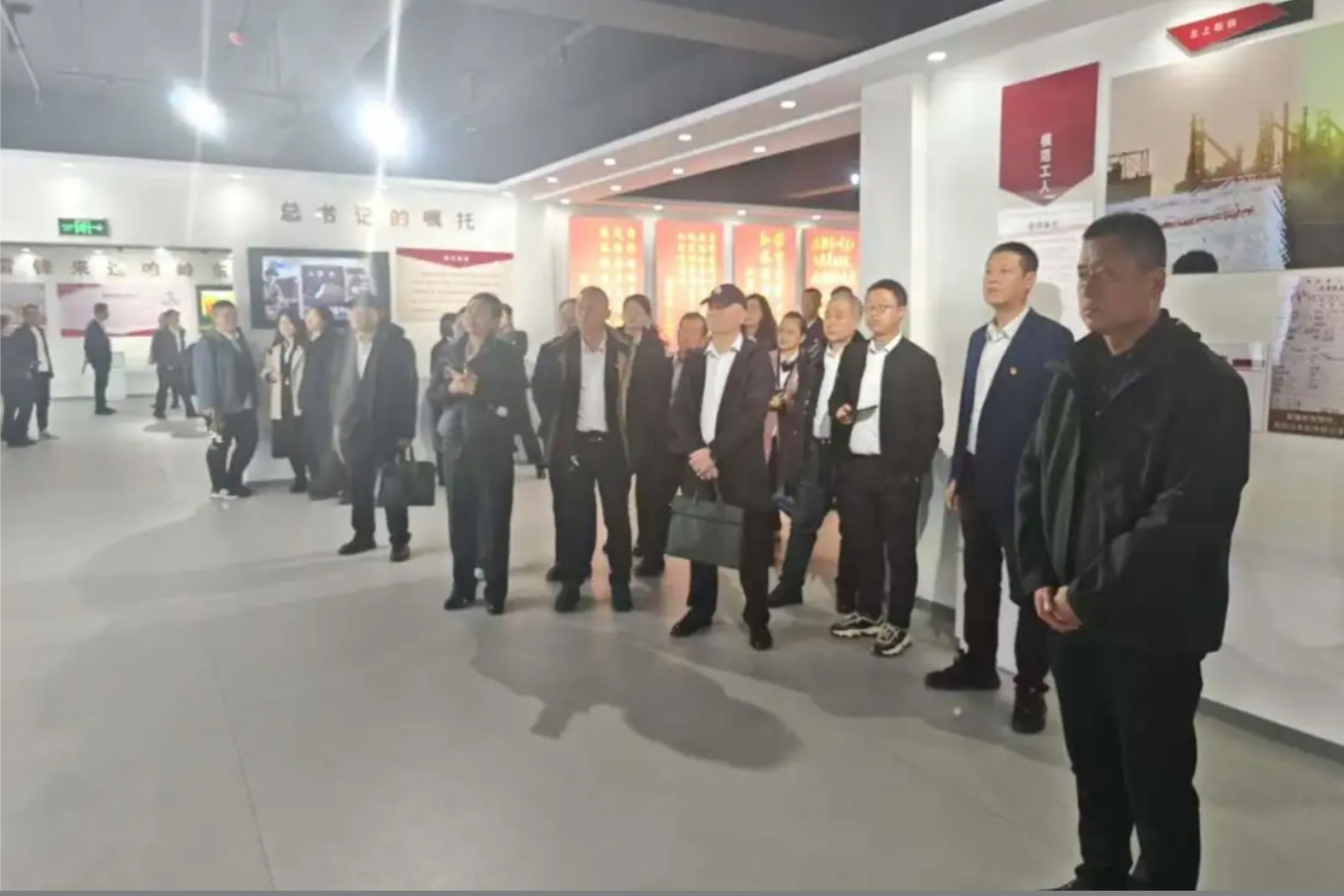 �򲩡�max(�й���)�����ٷ���վ-Unique Platform