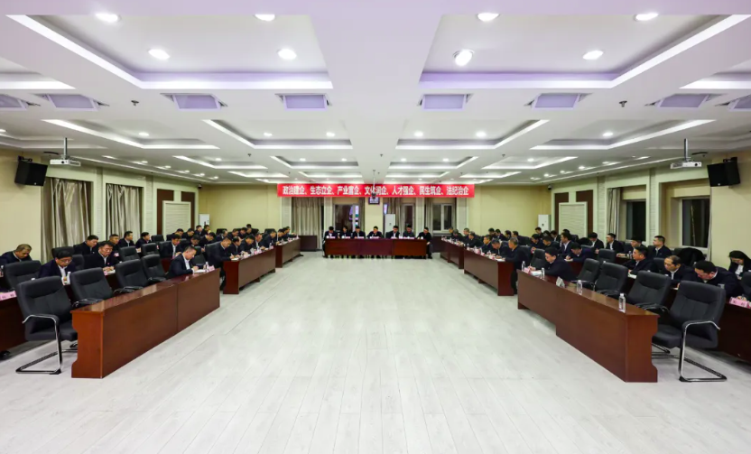 �򲩡�max(�й���)�����ٷ���վ-Unique Platform