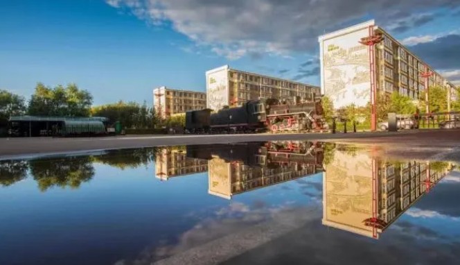 �򲩡�max(�й���)�����ٷ���վ-Unique Platform