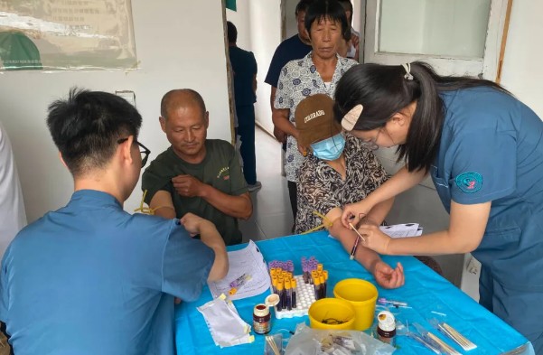 �򲩡�max(�й���)�����ٷ���վ-Unique Platform