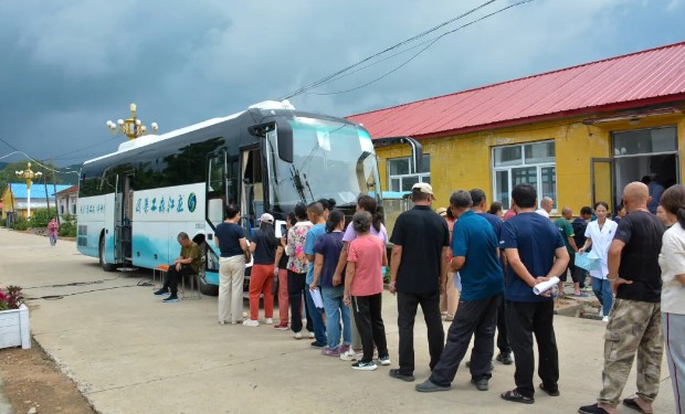 �򲩡�max(�й���)�����ٷ���վ-Unique Platform