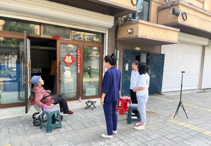 �򲩡�max(�й���)�����ٷ���վ-Unique Platform