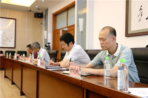 �򲩡�max(�й���)�����ٷ���վ-Unique Platform