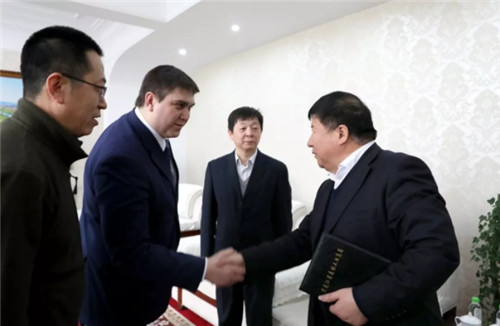 �򲩡�max(�й���)�����ٷ���վ-Unique Platform