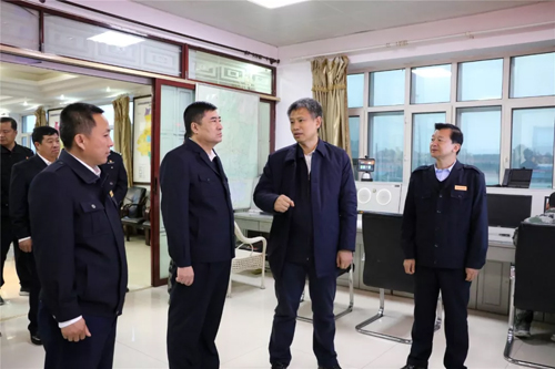 �򲩡�max(�й���)�����ٷ���վ-Unique Platform