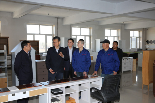 �򲩡�max(�й���)�����ٷ���վ-Unique Platform