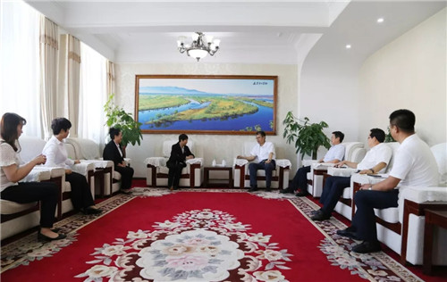 �򲩡�max(�й���)�����ٷ���վ-Unique Platform