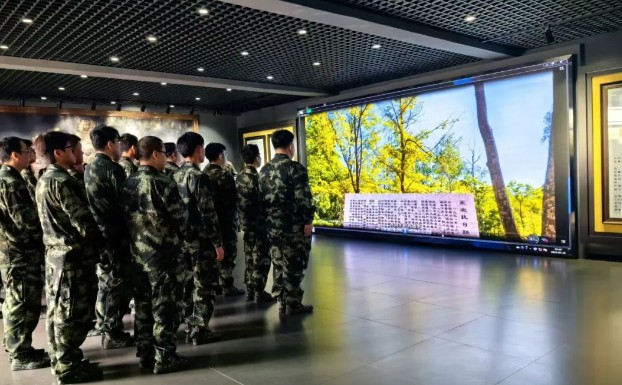 �򲩡�max(�й���)�����ٷ���վ-Unique Platform