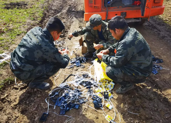 �򲩡�max(�й���)�����ٷ���վ-Unique Platform