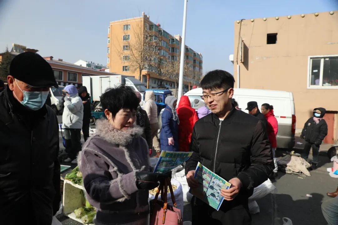 �򲩡�max(�й���)�����ٷ���վ-Unique Platform