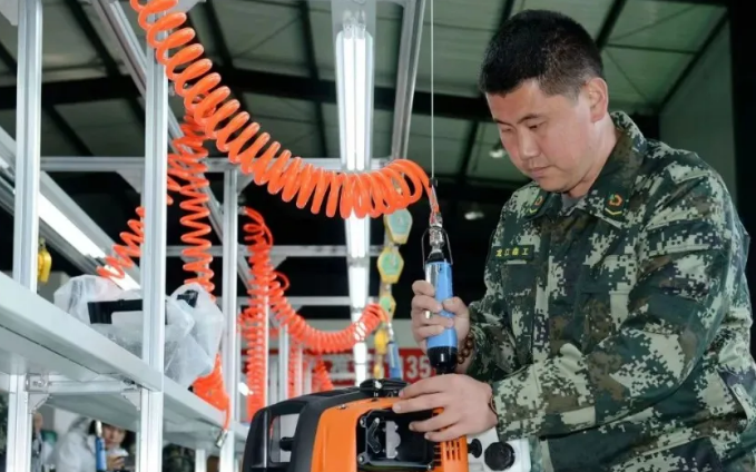 �򲩡�max(�й���)�����ٷ���վ-Unique Platform