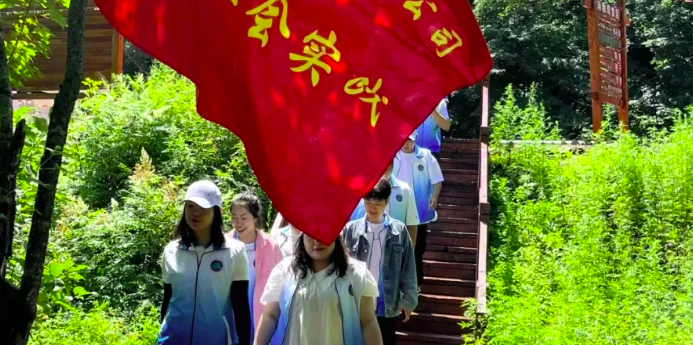 �򲩡�max(�й���)�����ٷ���վ-Unique Platform