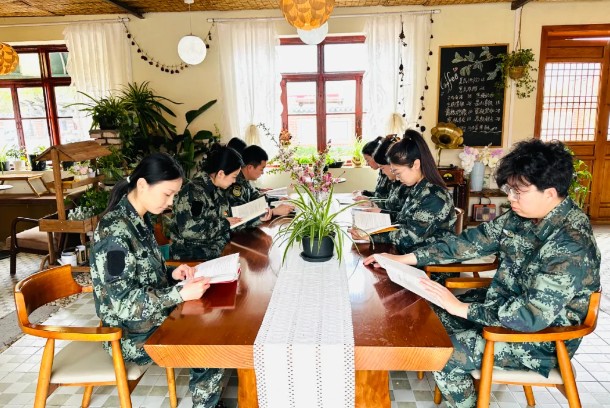 �򲩡�max(�й���)�����ٷ���վ-Unique Platform