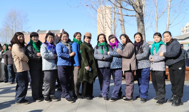 �򲩡�max(�й���)�����ٷ���վ-Unique Platform