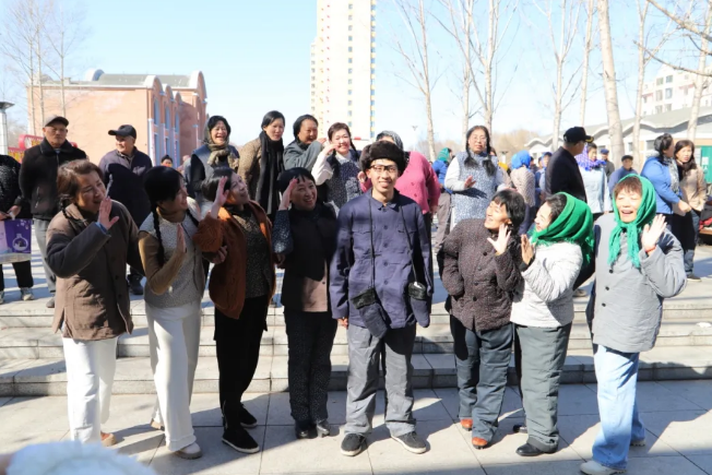 �򲩡�max(�й���)�����ٷ���վ-Unique Platform