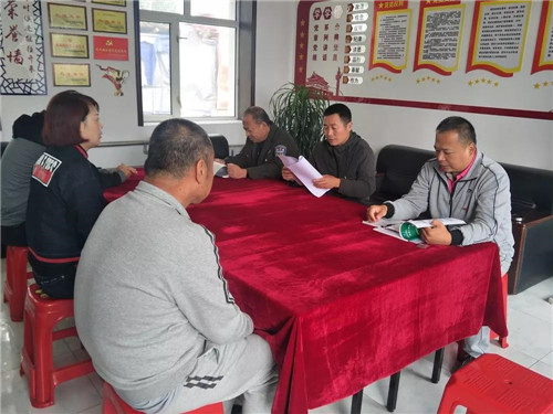 �򲩡�max(�й���)�����ٷ���վ-Unique Platform