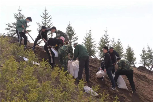 �򲩡�max(�й���)�����ٷ���վ-Unique Platform