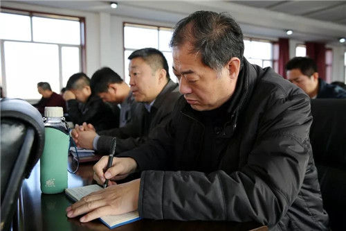 �򲩡�max(�й���)�����ٷ���վ-Unique Platform