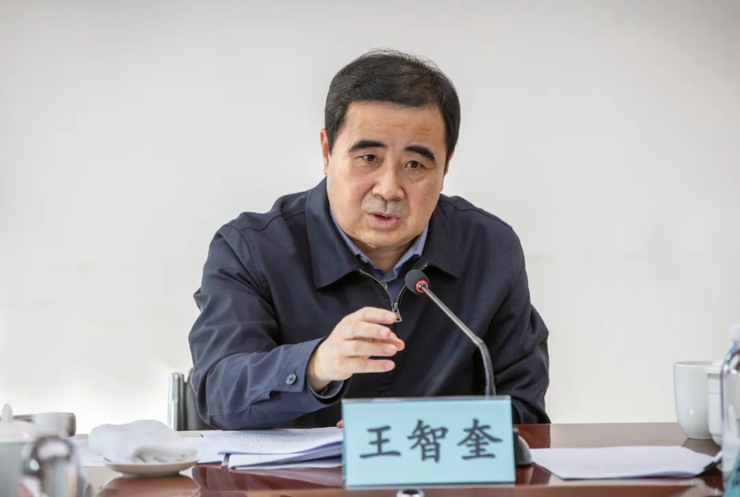 �򲩡�max(�й���)�����ٷ���վ-Unique Platform