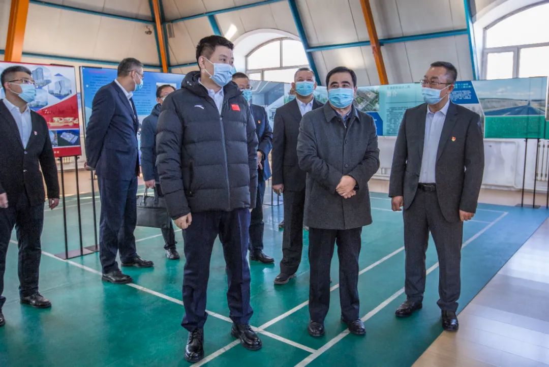 �򲩡�max(�й���)�����ٷ���վ-Unique Platform